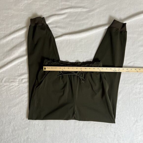 Lululemon Womens Keep Moving Jogger Size 8 Green Paperbag Waist Athletic Workout - Picture 6 of 7